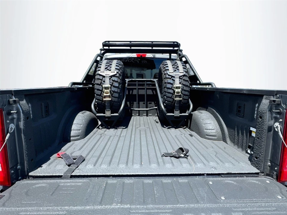 2024 Ford Super Duty 5th Gen - Image 23 of 31