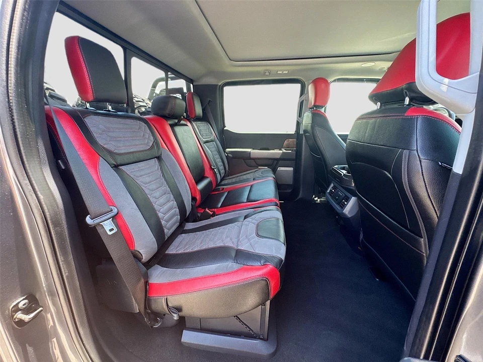2024 Ford Super Duty 5th Gen - Image 13 of 16