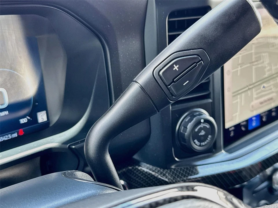 2024 Ford Super Duty 5th Gen - Image 15 of 31