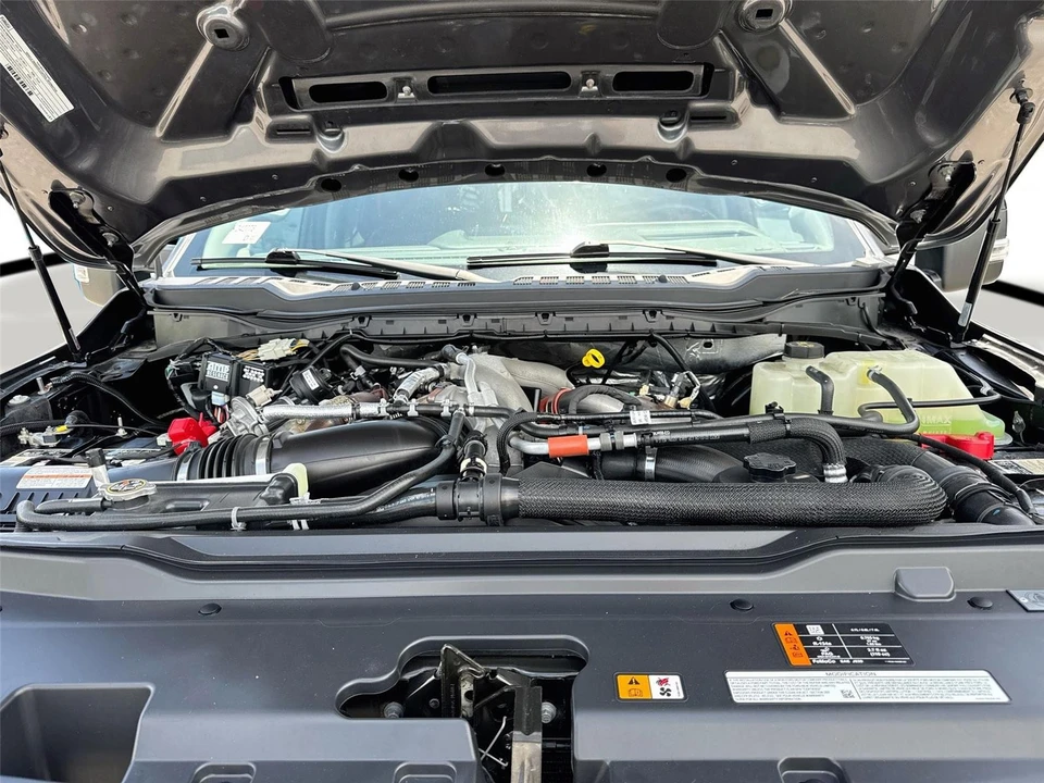 2024 Ford Super Duty 5th Gen - Image 30 of 31