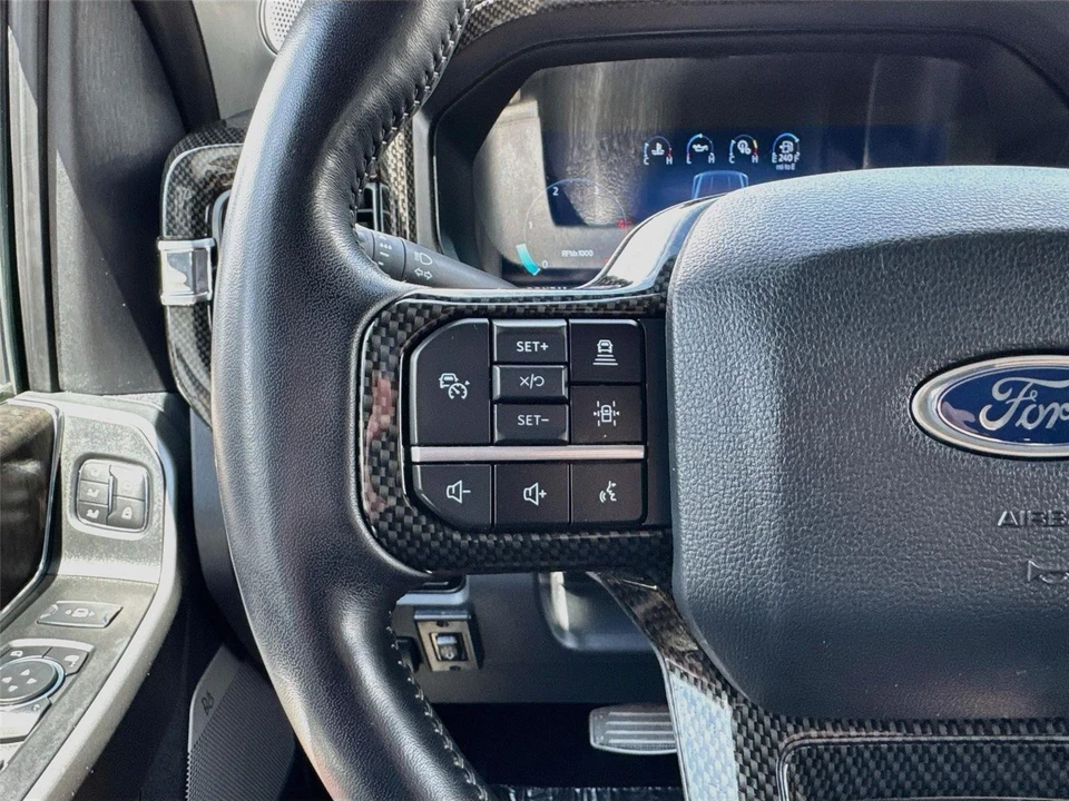 2024 Ford Super Duty 5th Gen - Image 5 of 31