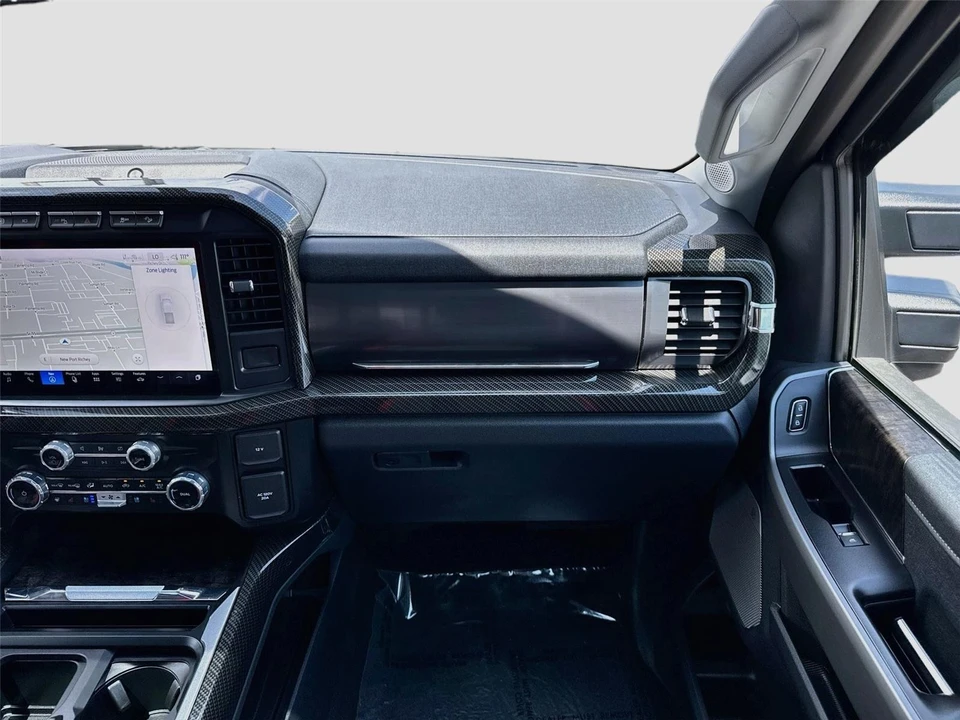 2024 Ford Super Duty 5th Gen - Image 26 of 31