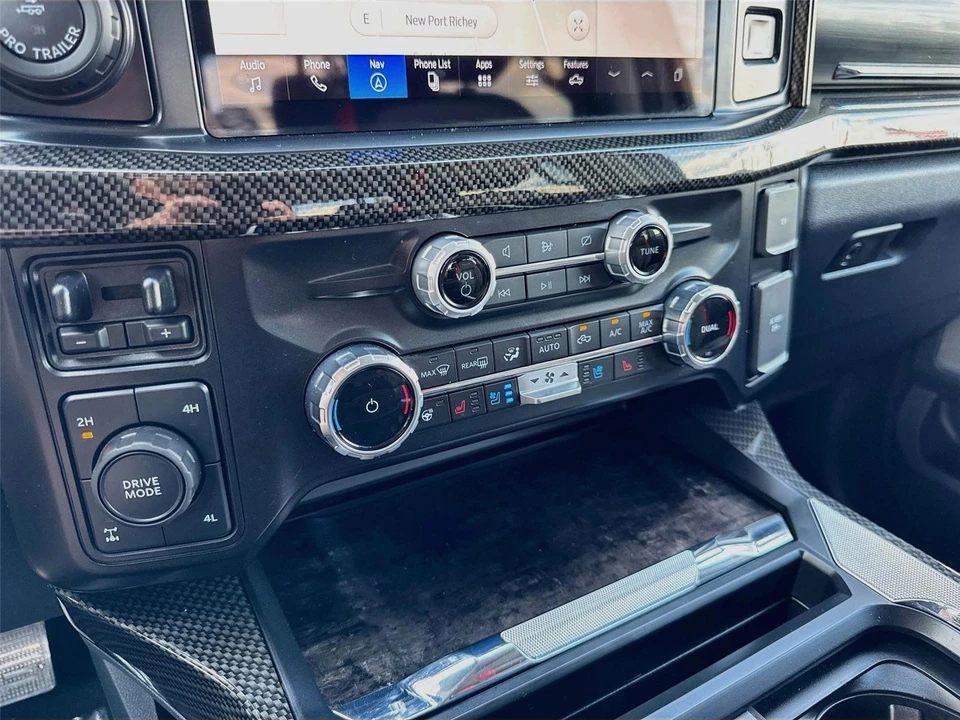 2024 Ford Super Duty 5th Gen - Image 14 of 31