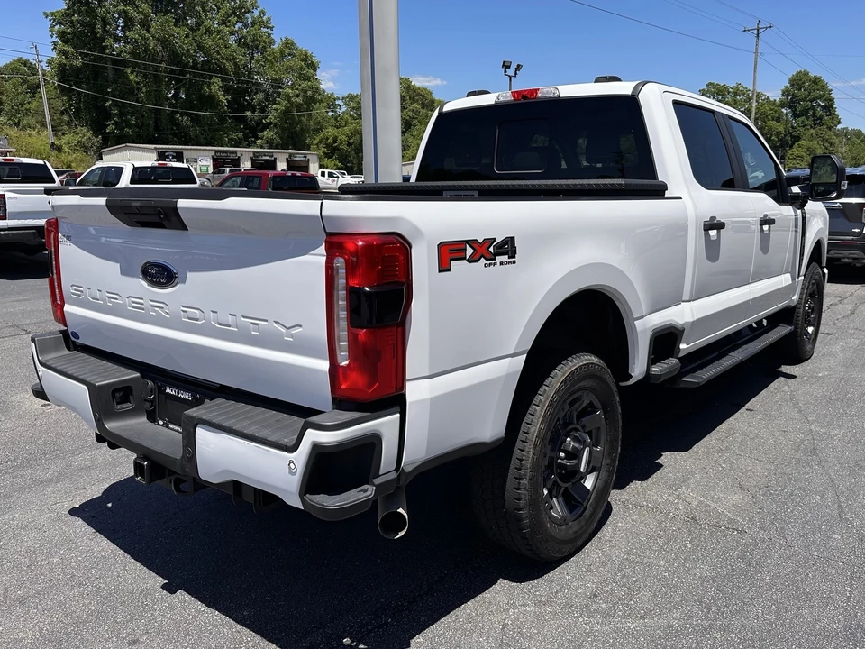 2024 Ford Super Duty 5th Gen - Image 6 of 31