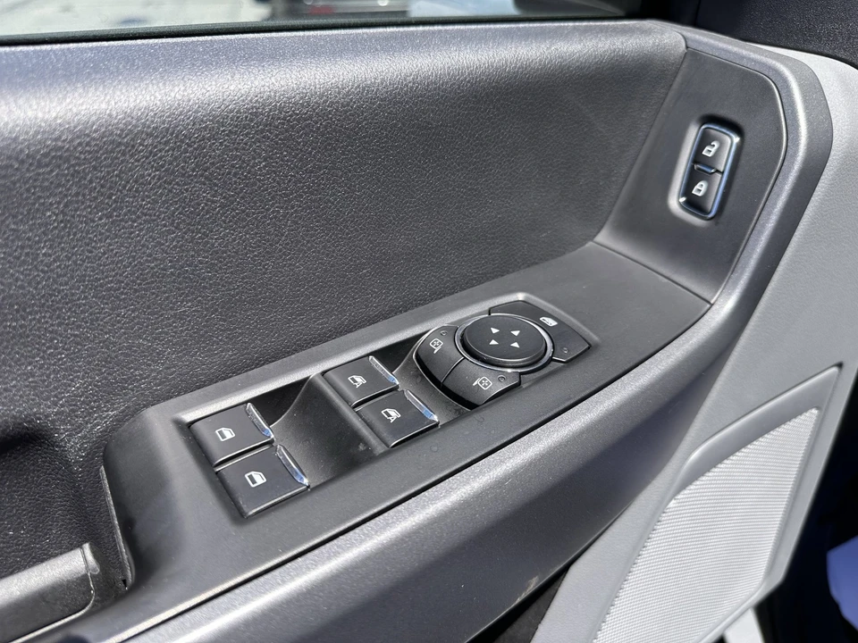 2024 Ford Super Duty 5th Gen - Image 18 of 31