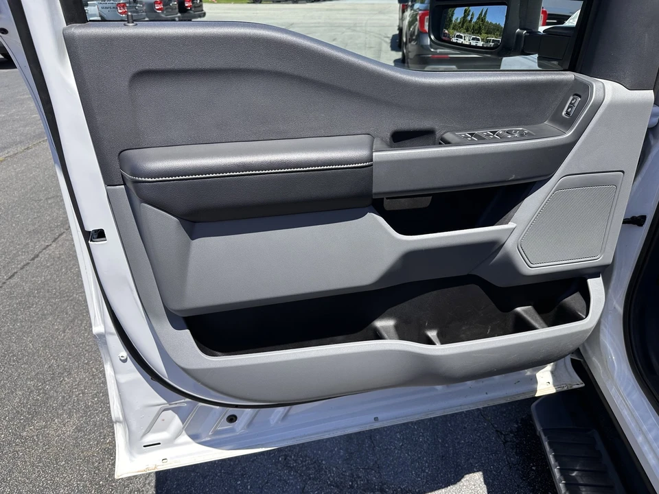 2024 Ford Super Duty 5th Gen - Image 10 of 31