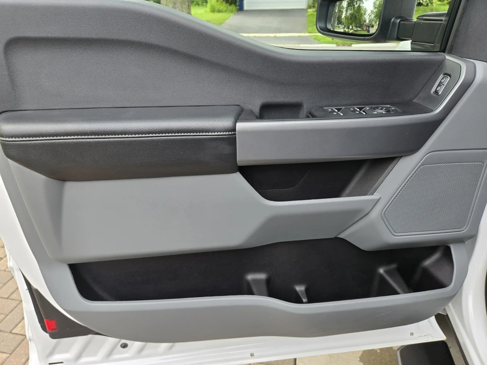 2024 Ford Super Duty 5th Gen - Image 13 of 20