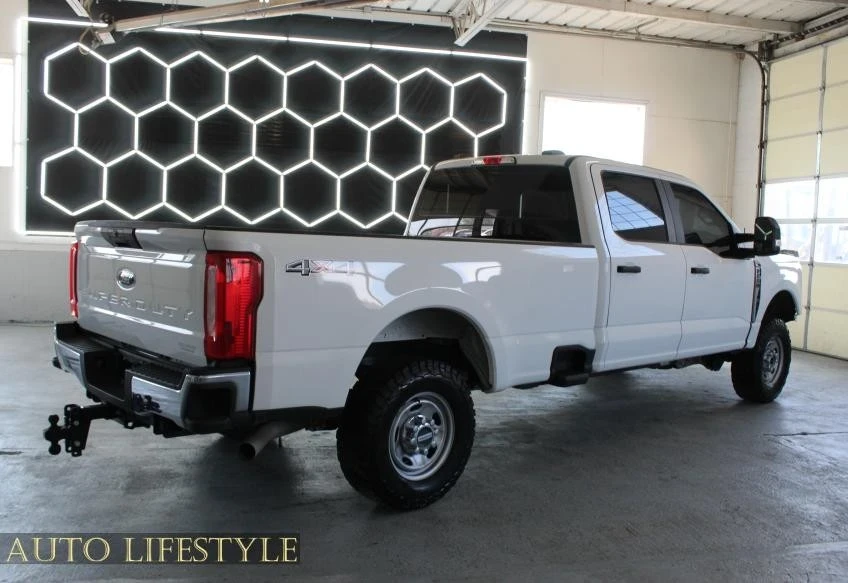 2024 Ford Super Duty 5th Gen - Image 8 of 21