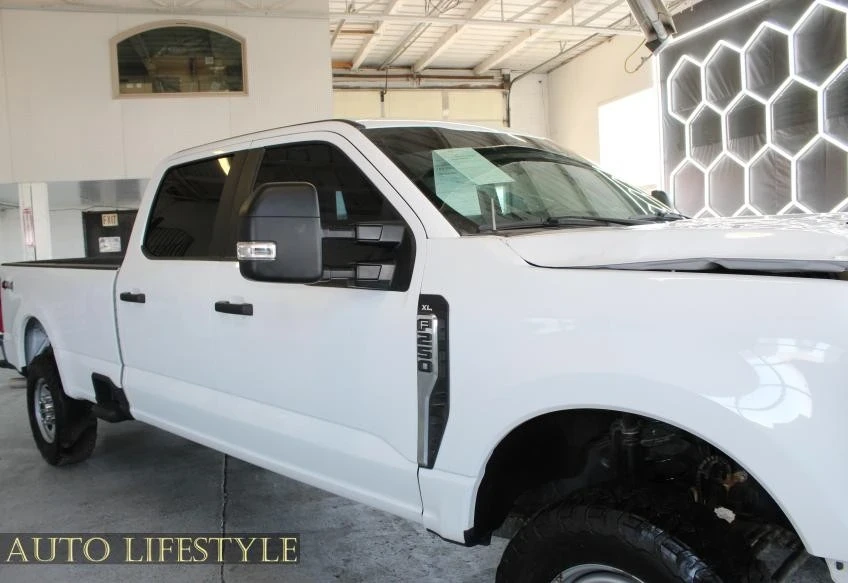 2024 Ford Super Duty 5th Gen - Image 11 of 21