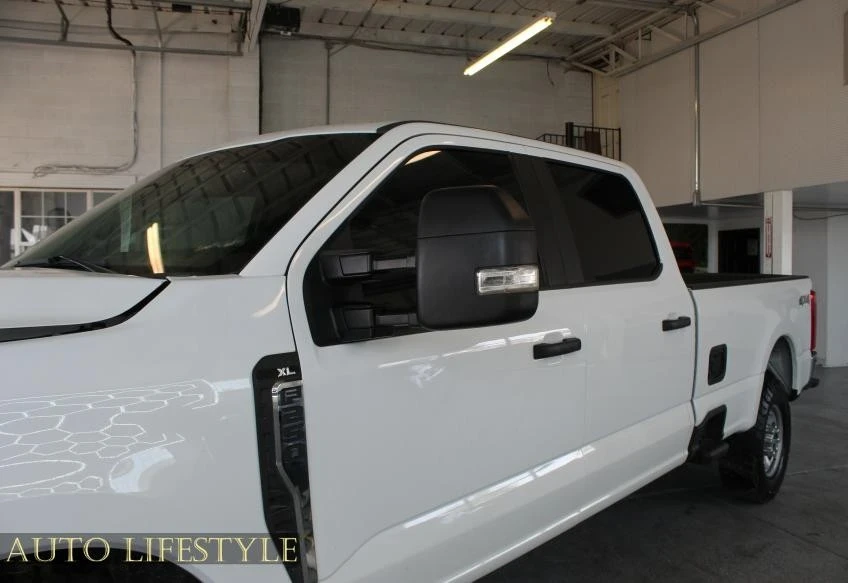 2024 Ford Super Duty 5th Gen - Image 15 of 21