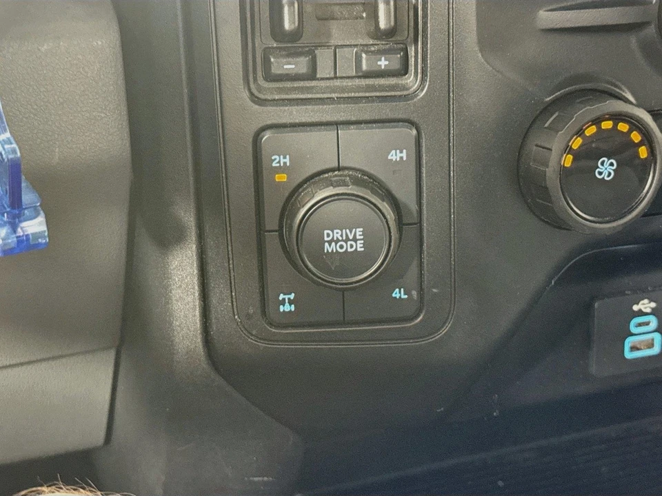 2024 Ford Super Duty 5th Gen - Image 21 of 31