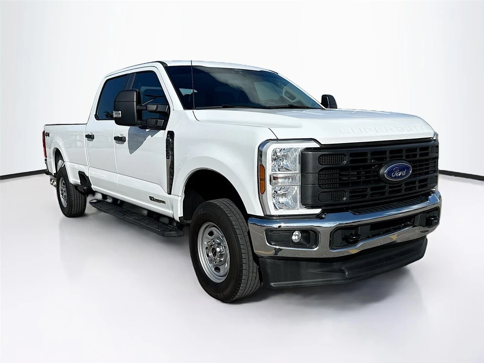 2024 Ford Super Duty 5th Gen - Image 16 of 23