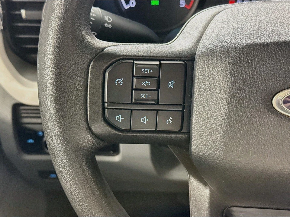 2024 Ford Super Duty 5th Gen - Image 14 of 31