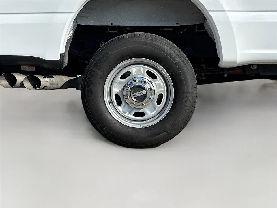 2024 Ford Super Duty 5th Gen - Image 18 of 23