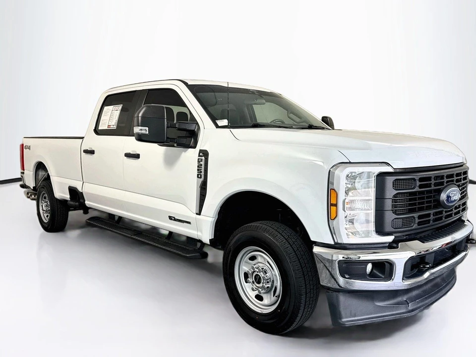 2024 Ford Super Duty 5th Gen - Image 8 of 31