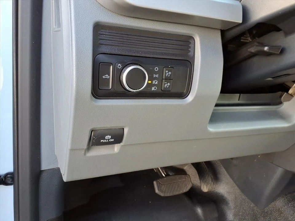 2024 Ford Super Duty 5th Gen - Image 17 of 21