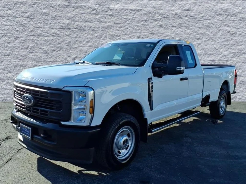 2024 Ford Super Duty 5th Gen - Image 4 of 12