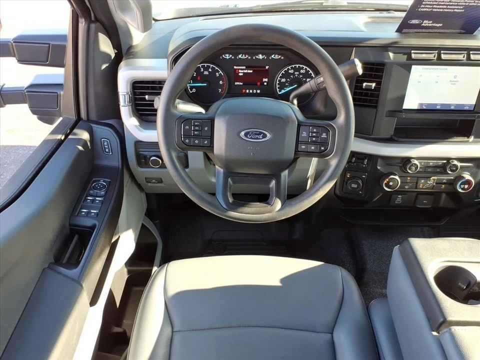 2024 Ford Super Duty 5th Gen - Image 5 of 12