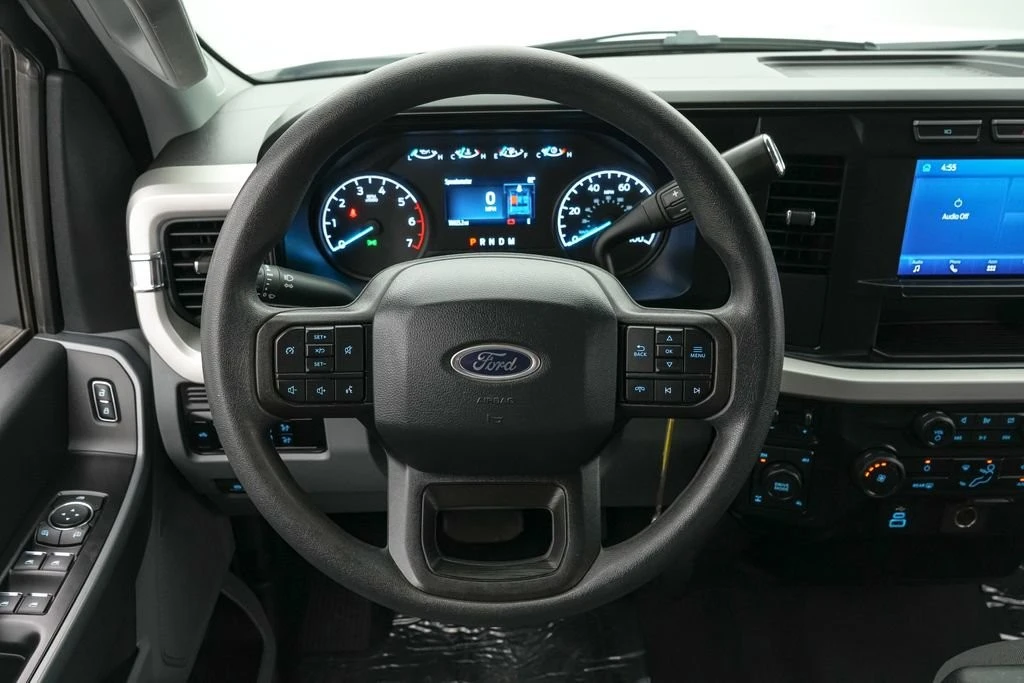 2024 Ford Super Duty 5th Gen - Image 15 of 21