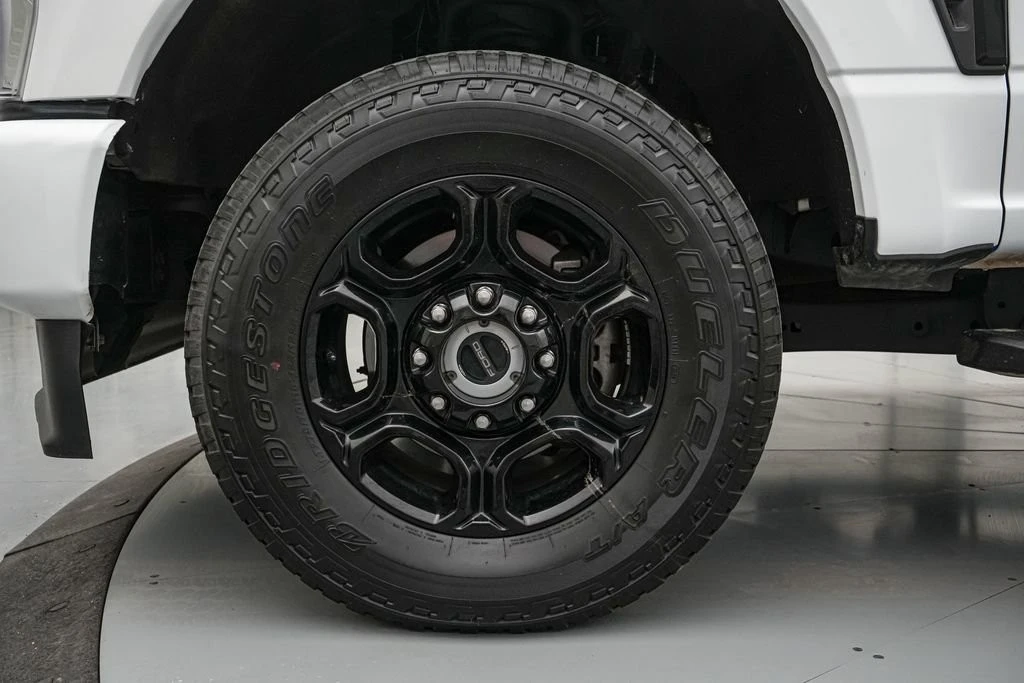 2024 Ford Super Duty 5th Gen - Image 12 of 21