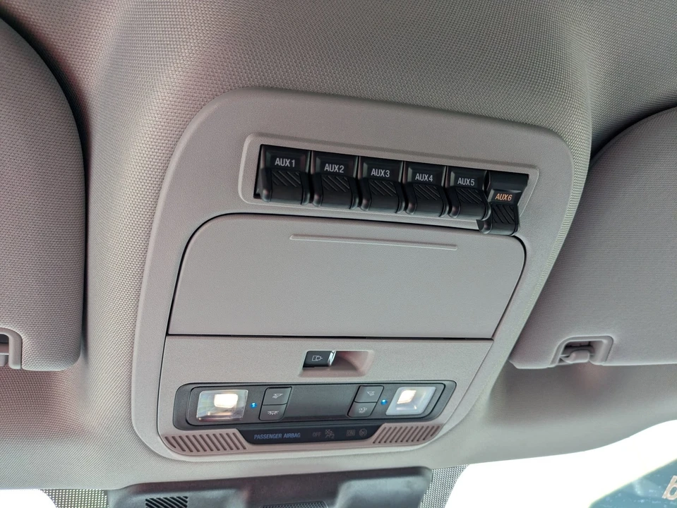 2024 Ford Super Duty 5th Gen - Image 27 of 31
