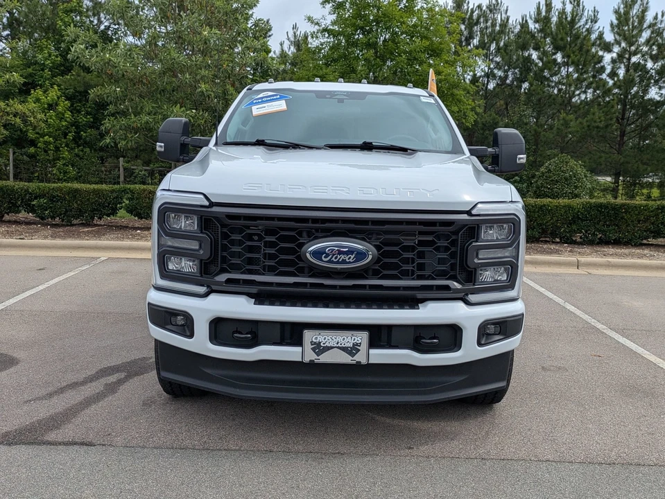 2024 Ford Super Duty 5th Gen - Image 9 of 31