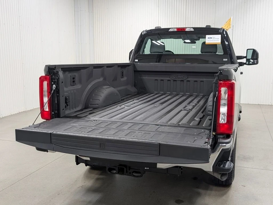 2024 Ford Super Duty 5th Gen - Image 8 of 12