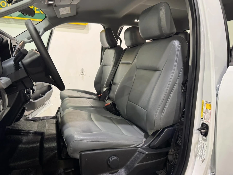 2024 Ford Super Duty 5th Gen - Image 15 of 31