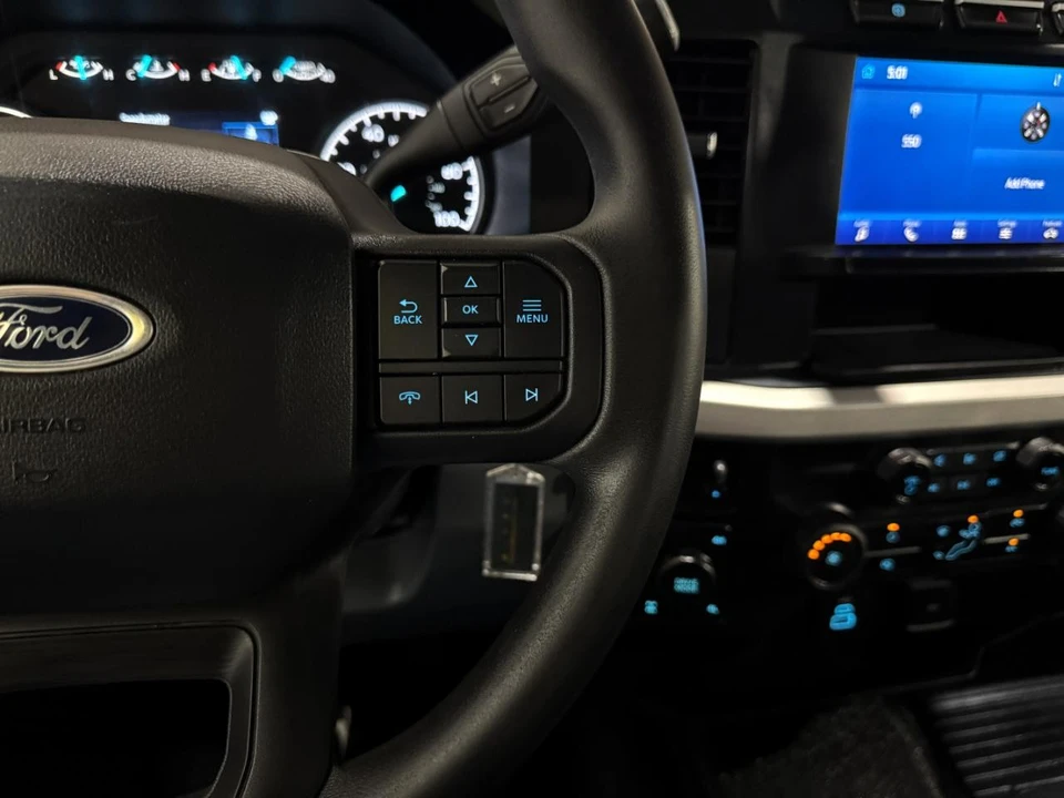 2024 Ford Super Duty 5th Gen - Image 25 of 31