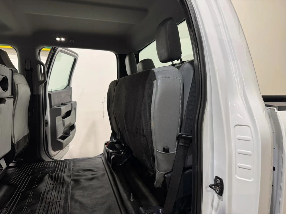 2024 Ford Super Duty 5th Gen - Image 21 of 31