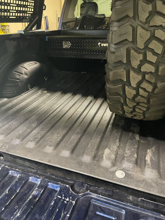 2024 Ford Super Duty 5th Gen - Image 25 of 31