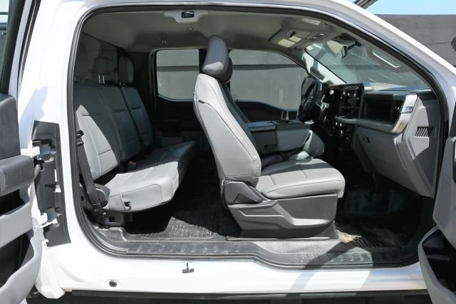 2024 Ford Super Duty 5th Gen - Image 19 of 21