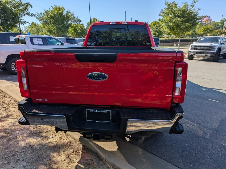 2024 Ford Super Duty 5th Gen - Image 4 of 31