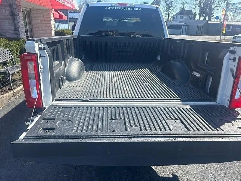 2024 Ford Super Duty 5th Gen - Image 5 of 12