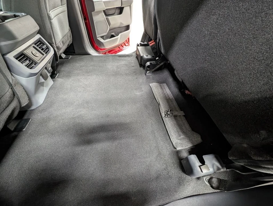 2024 Ford Super Duty 5th Gen - Image 17 of 31