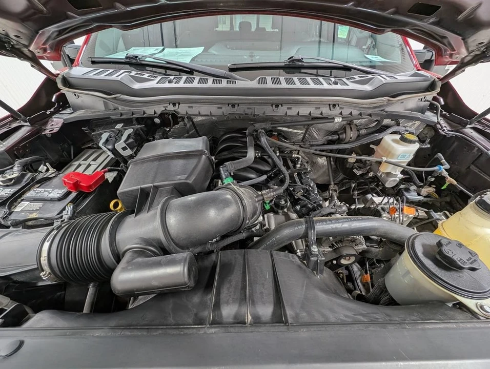 2024 Ford Super Duty 5th Gen - Image 29 of 31