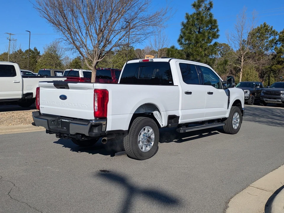 2024 Ford Super Duty 5th Gen - Image 4 of 12