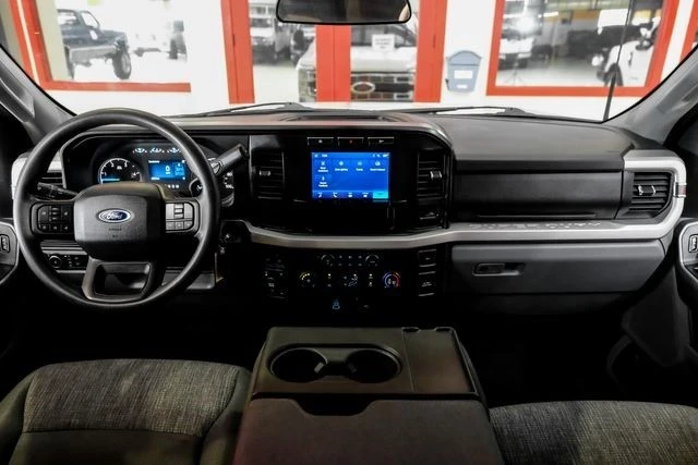 2024 Ford Super Duty 5th Gen - Image 15 of 21