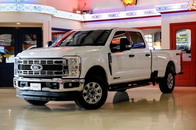 2024 Ford Super Duty 5th Gen - Image 2 of 21