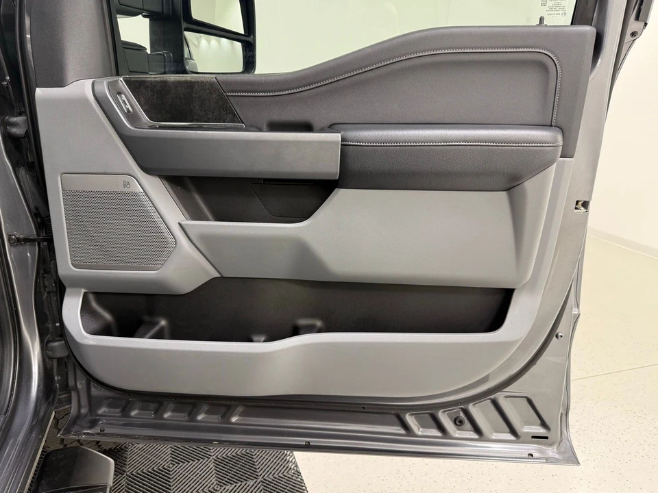 2024 Ford Super Duty 5th Gen - Image 31 of 31