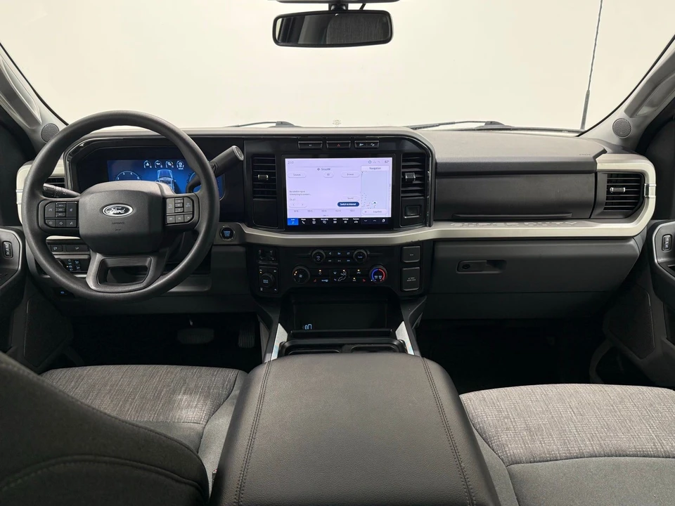 2024 Ford Super Duty 5th Gen - Image 26 of 31
