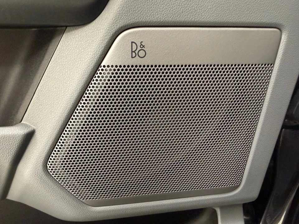 2024 Ford Super Duty 5th Gen - Image 15 of 31