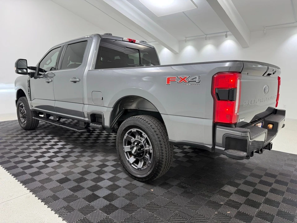 2024 Ford Super Duty 5th Gen - Image 5 of 31
