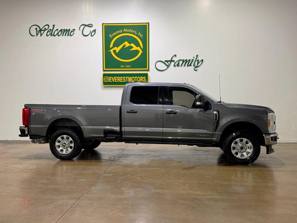 2024 Ford Super Duty 5th Gen - Image 2 of 21