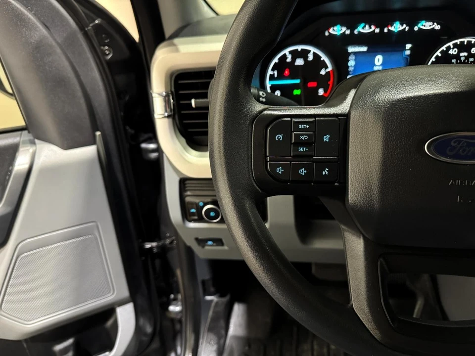 2024 Ford Super Duty 5th Gen - Image 22 of 31
