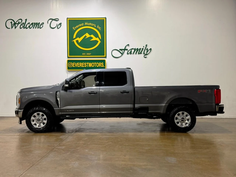 2024 Ford Super Duty 5th Gen - Image 5 of 31