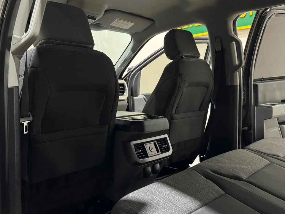 2024 Ford Super Duty 5th Gen - Image 18 of 31