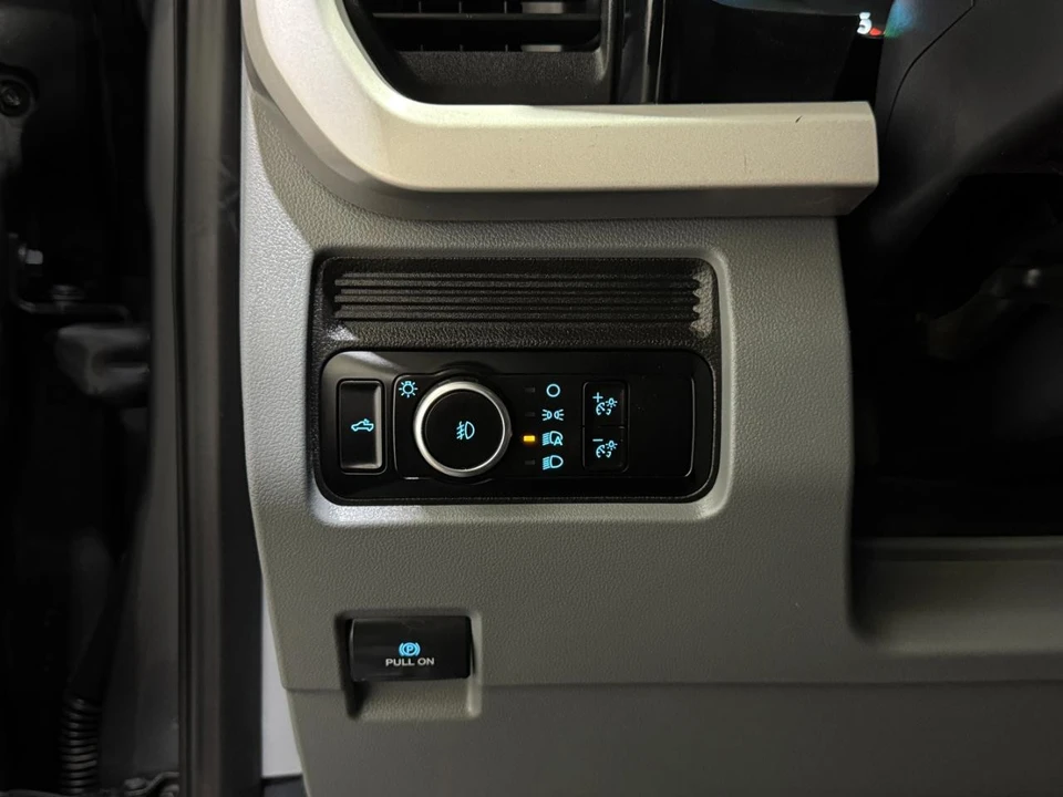 2024 Ford Super Duty 5th Gen - Image 31 of 31