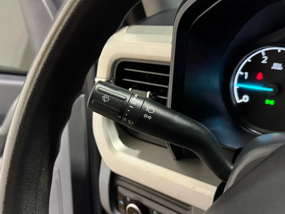 2024 Ford Super Duty 5th Gen - Image 24 of 31