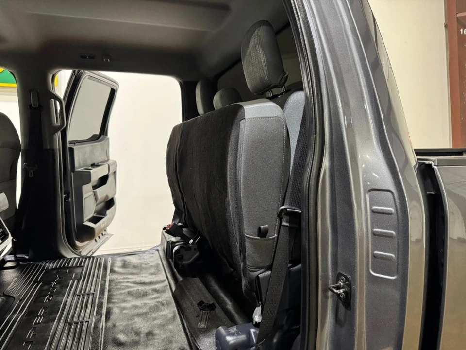 2024 Ford Super Duty 5th Gen - Image 19 of 31